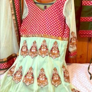 Salwar kameez